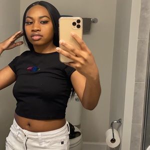 Meet your Posher, Aminah